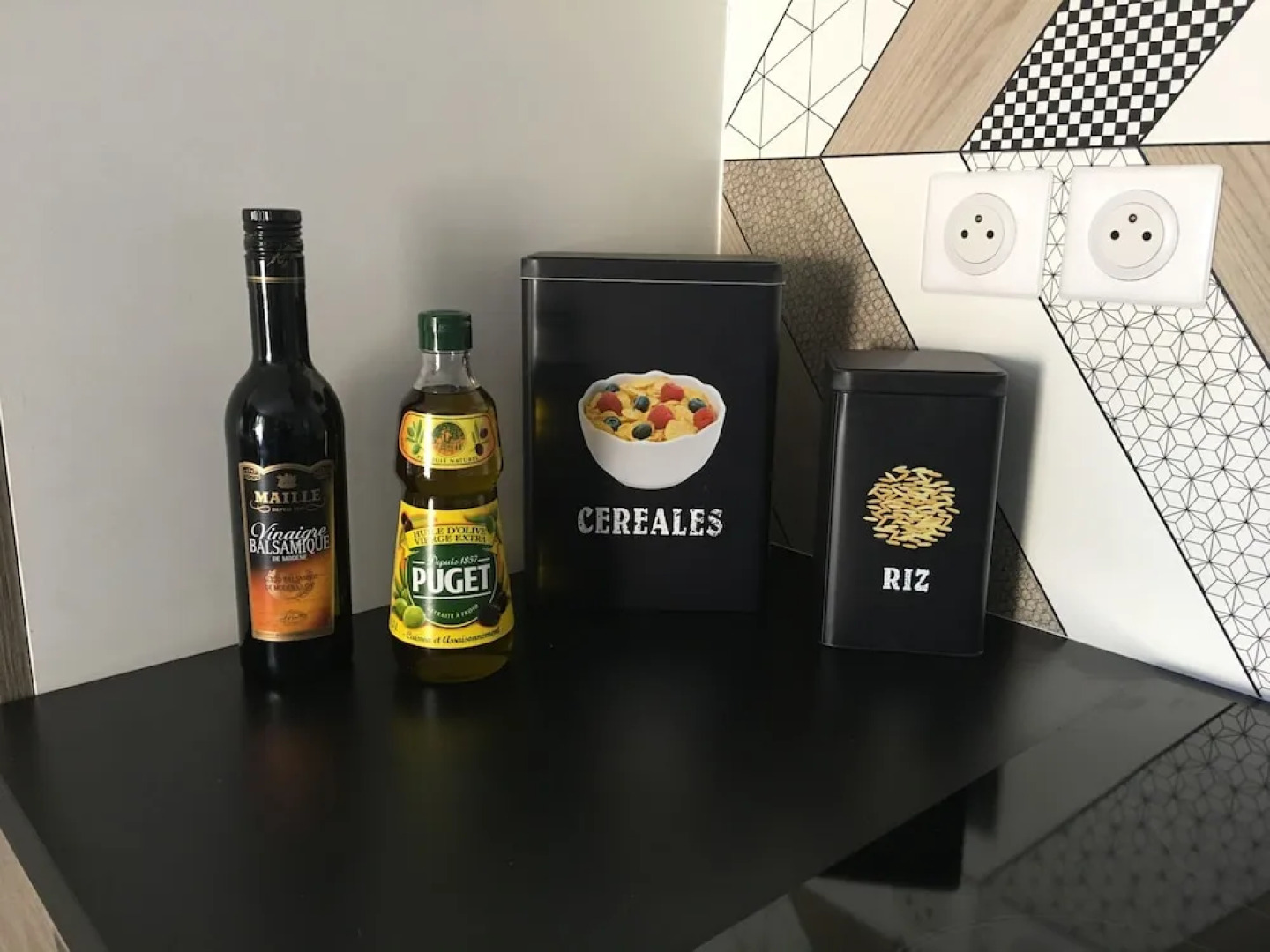 Legend - Bourg en Bresse Parking Droite