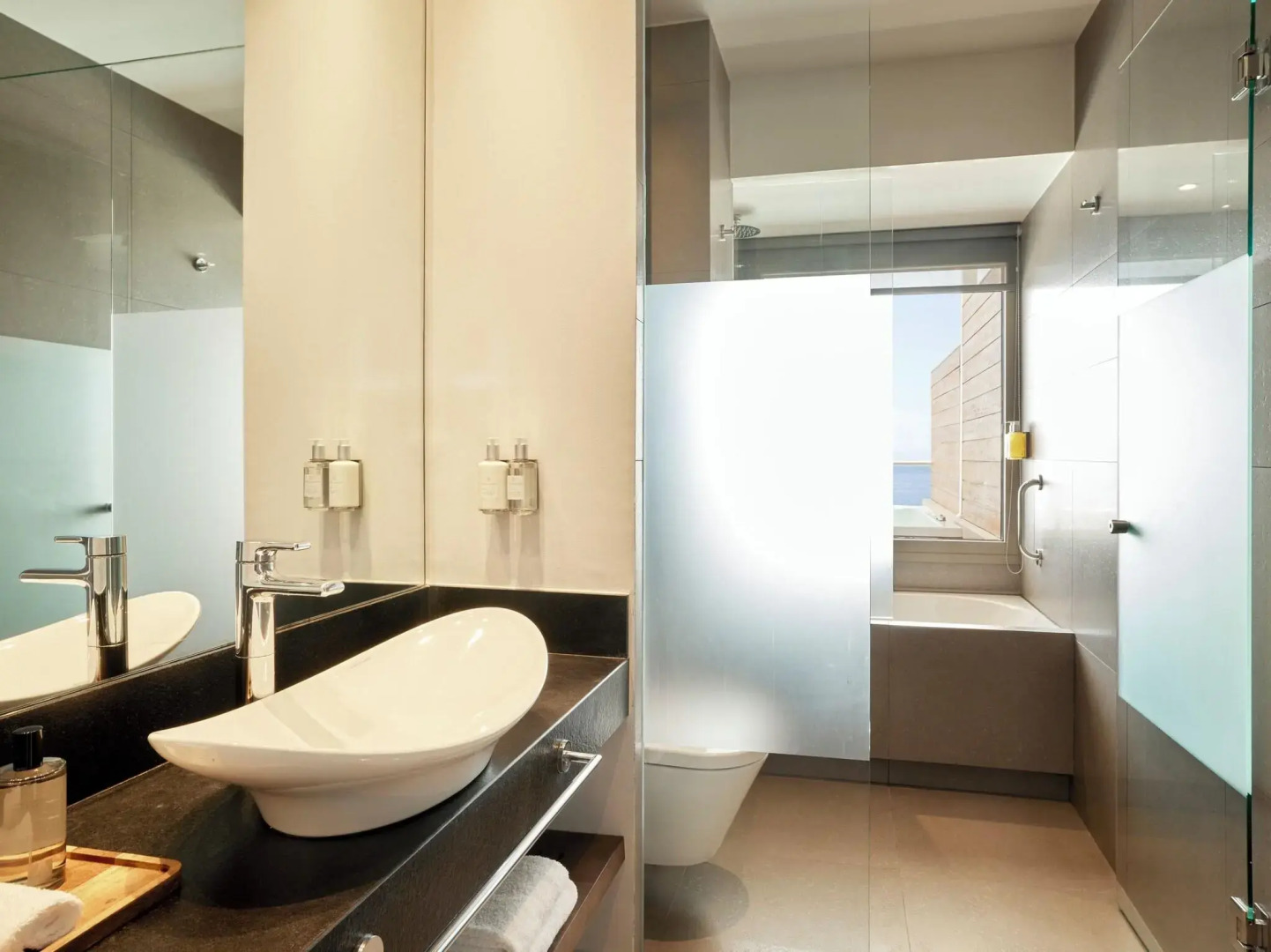 Отель MarBella, Mar-Bella Collection