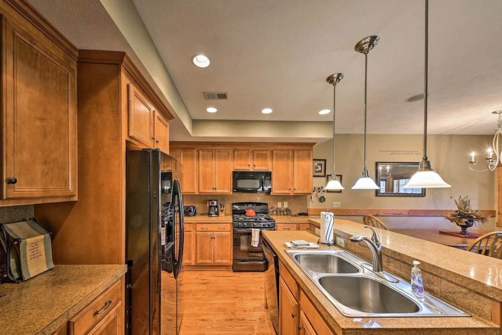 Southwind Seven Springs Home on Ski Slopes!