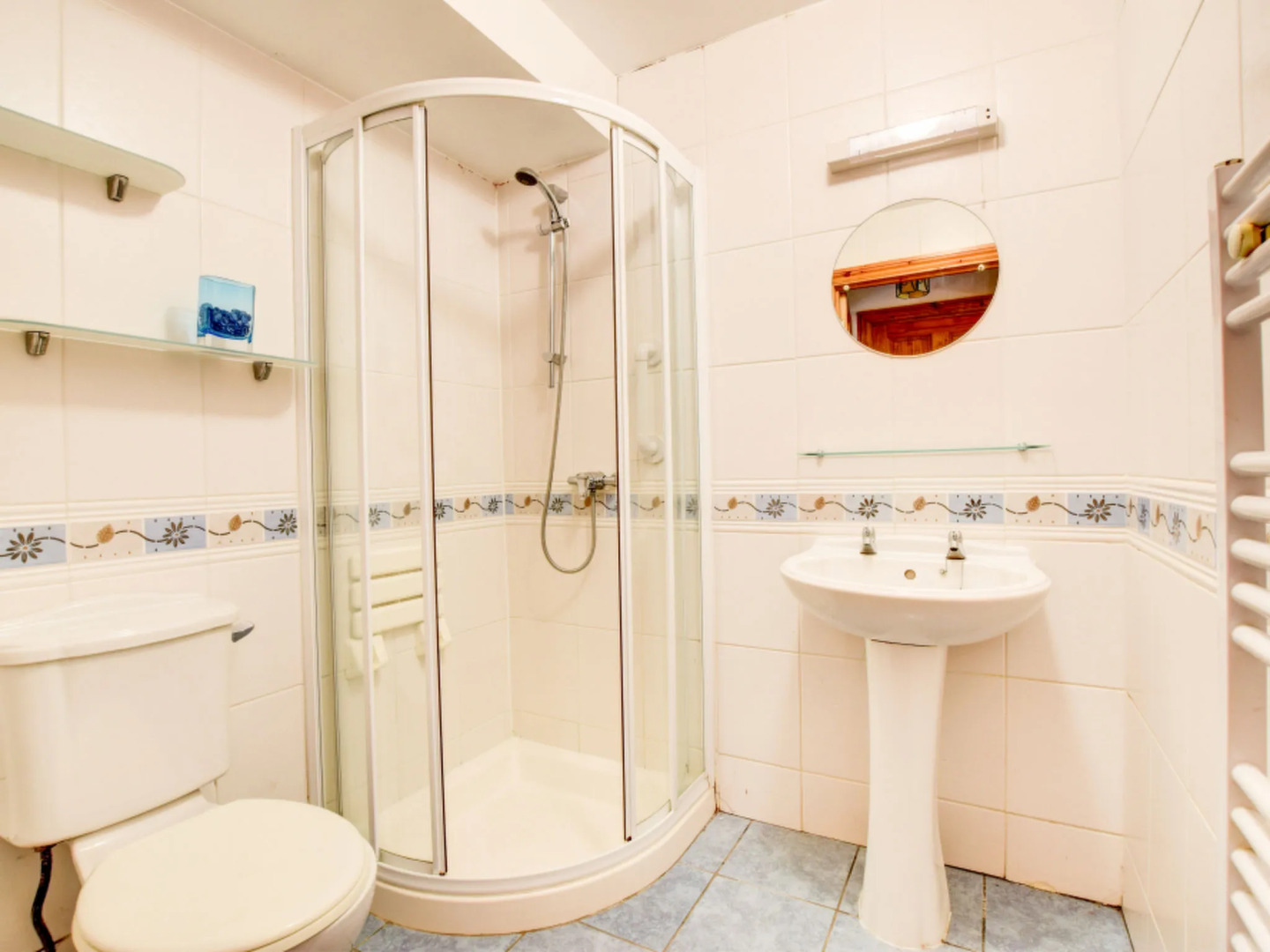 Holiday Home Cwm Onnen