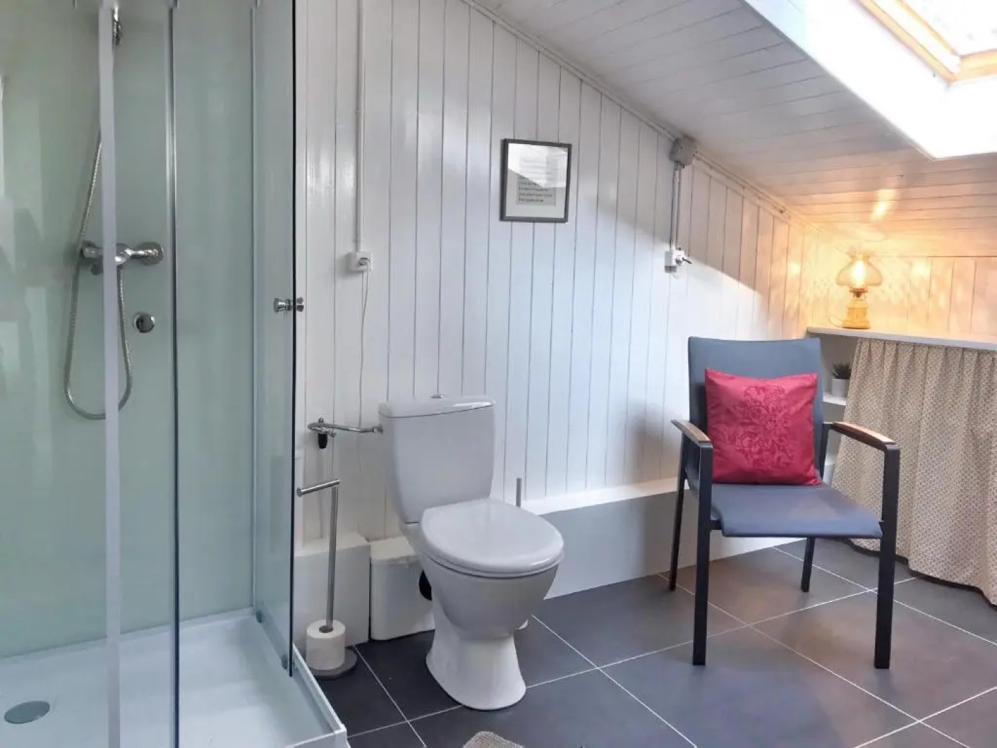 Lindo Lugar - just a 7 minute walk from the airport