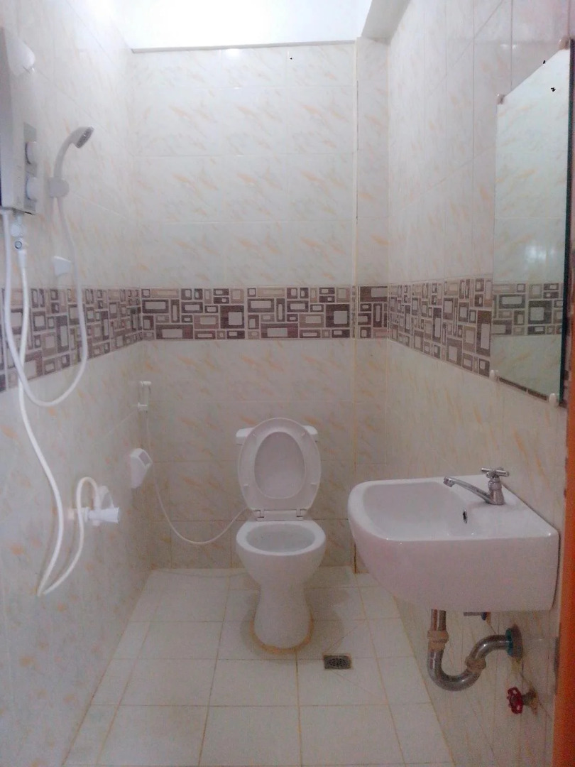 Centillo Travellers Inn