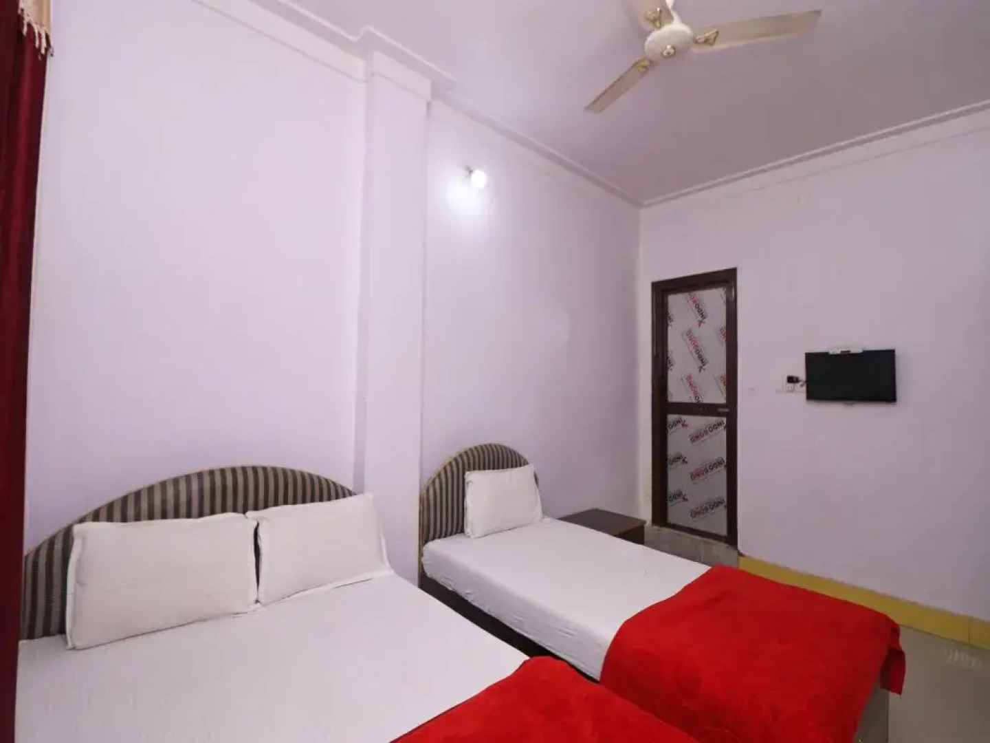 Amrapali Guest House