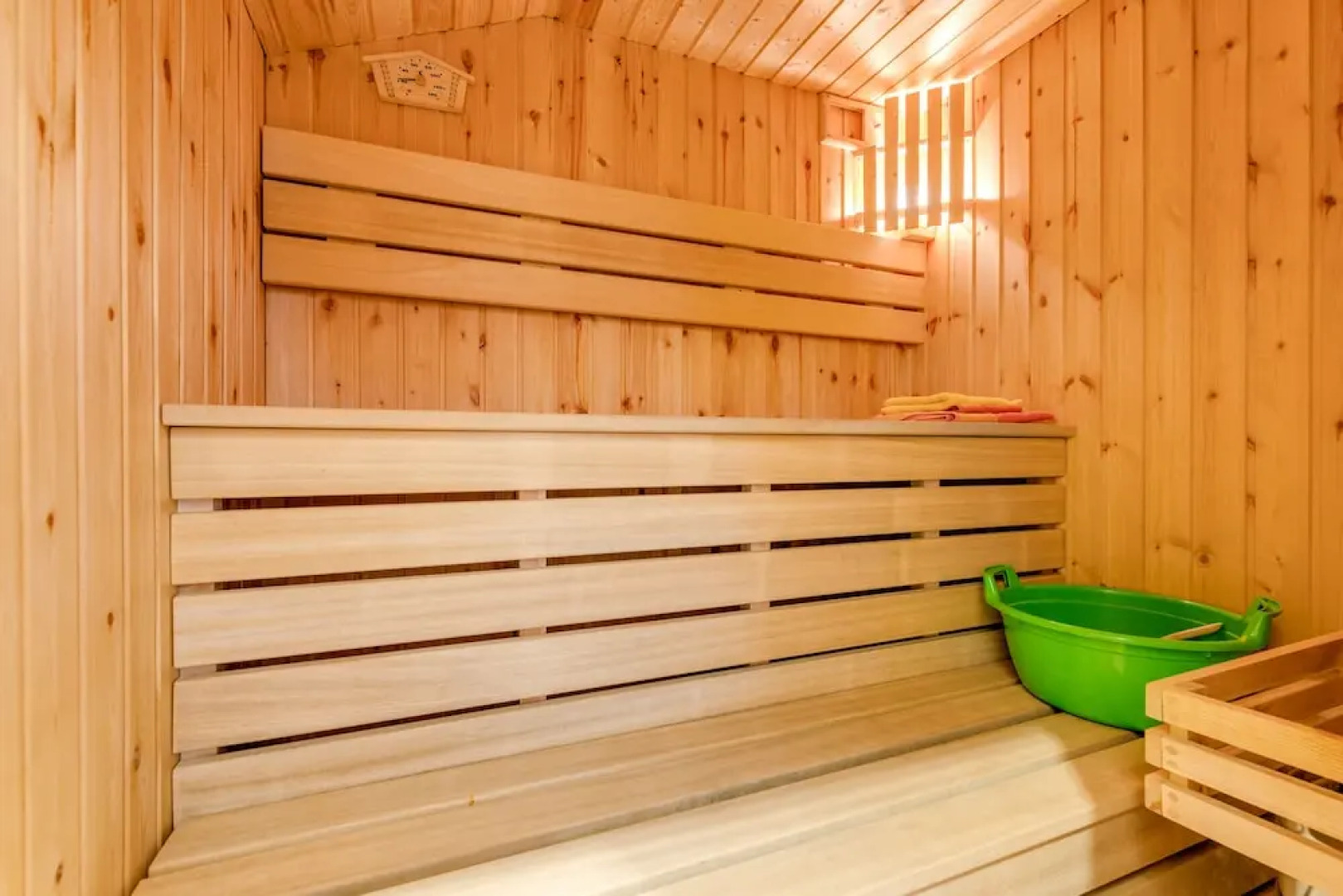 Simply Comfort, Modern Townhome, Sauna