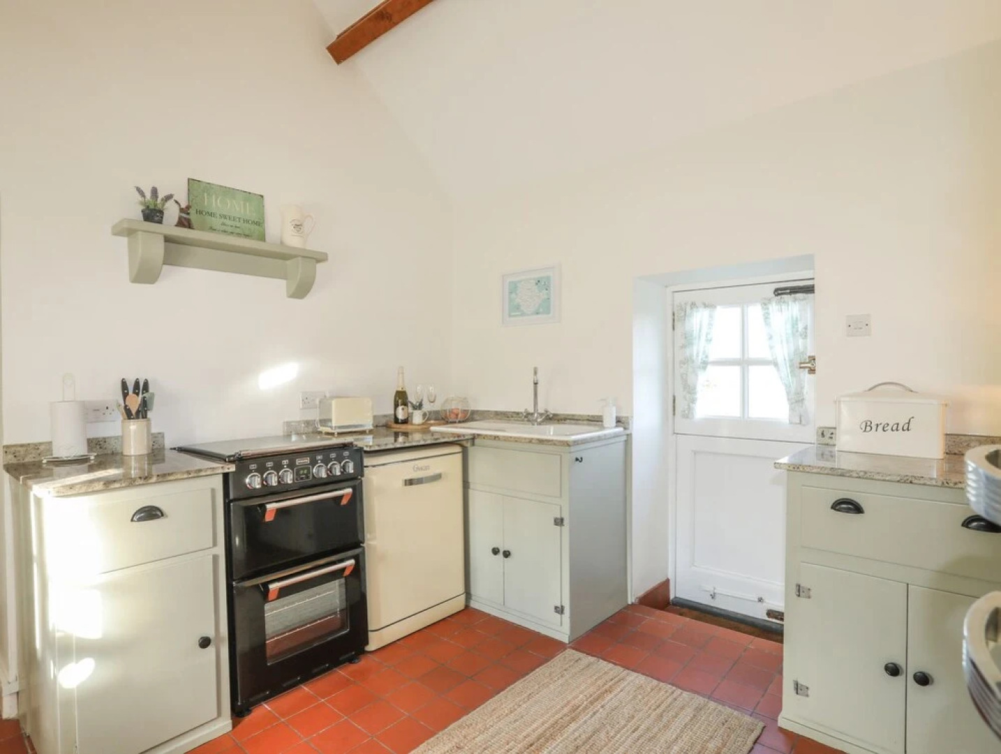 Erw Ddu - Tyn y Gongl