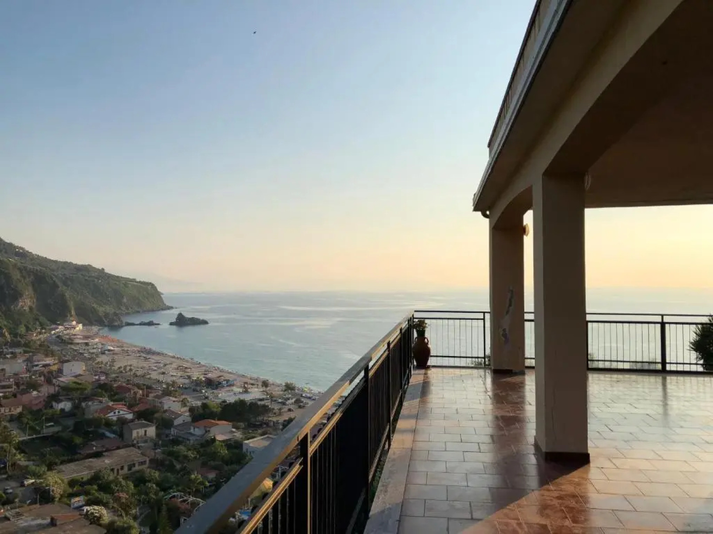 La Terrazza sul Mare