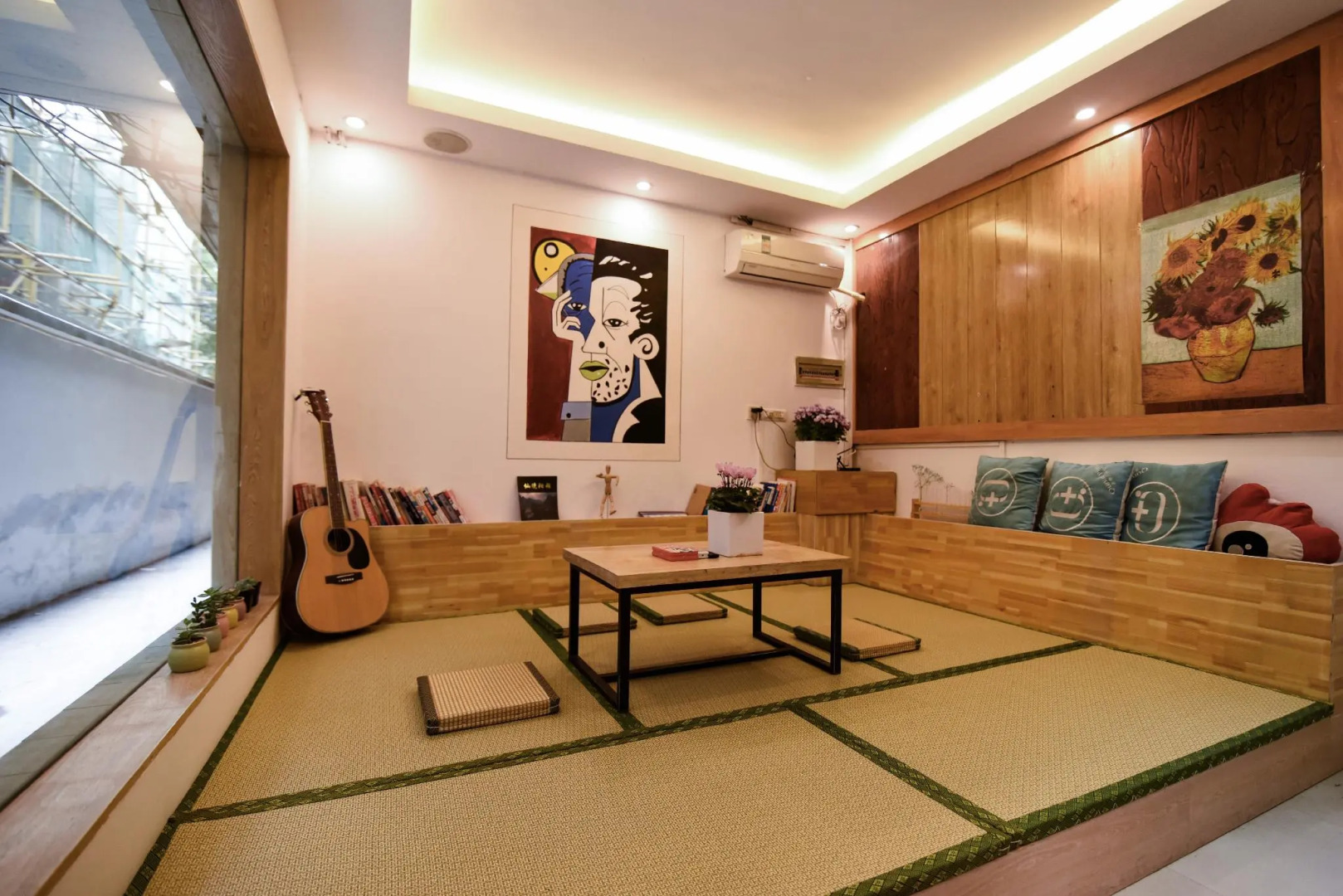 Guilin Cyan Box Hotel