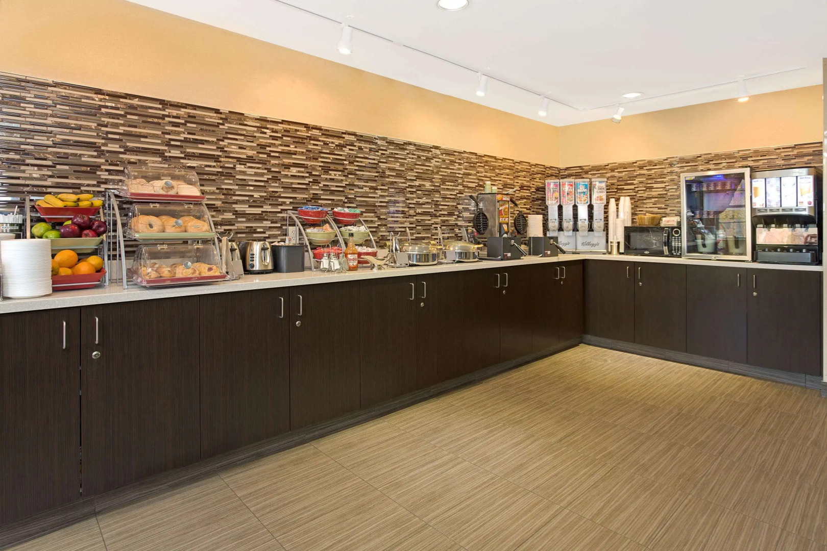 Hawthorn Extended Stay by Wyndham Cincinnati/Sharonville