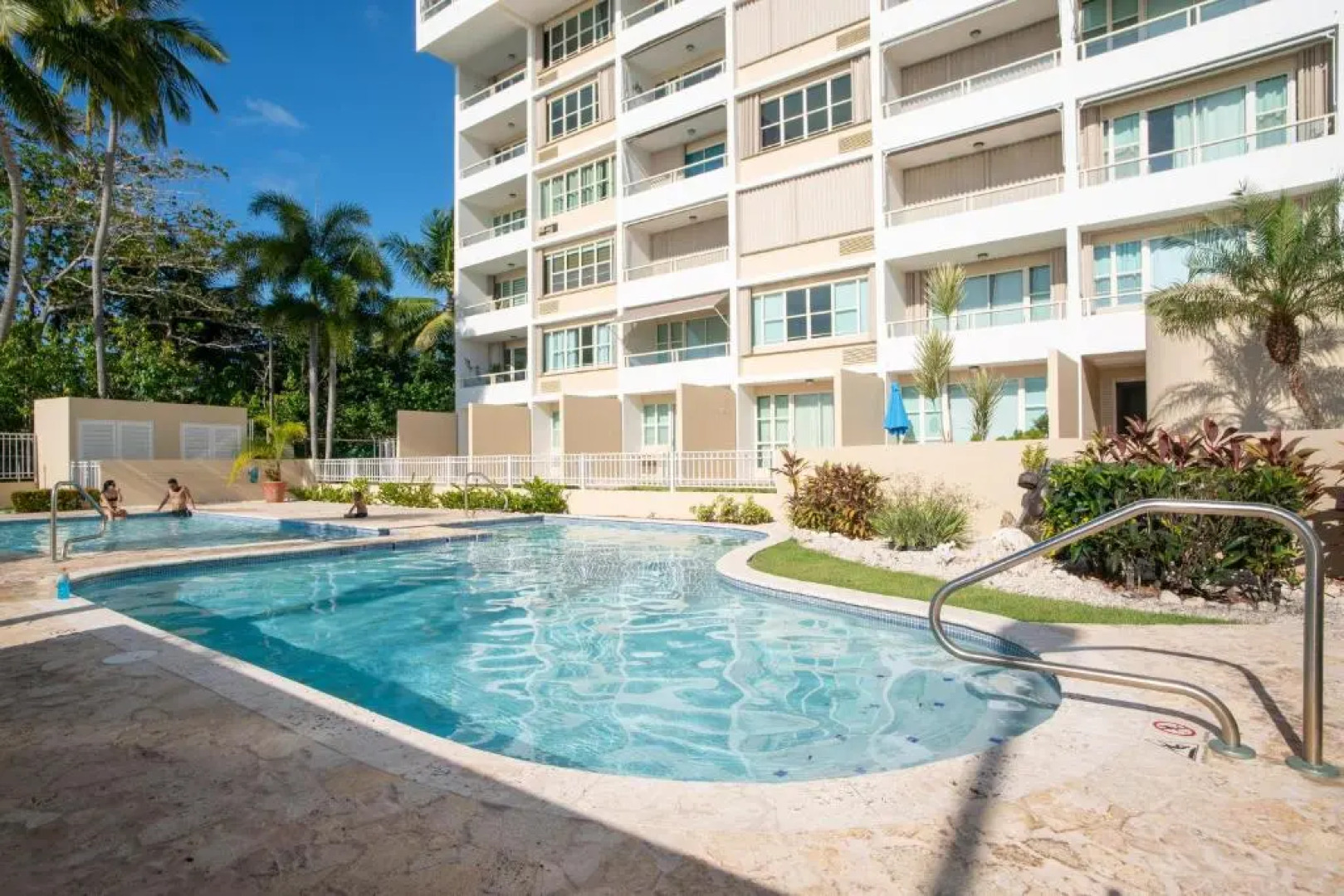 Beachfront Penthouse with Ocean and Sunset Views at Pelican Reef #703