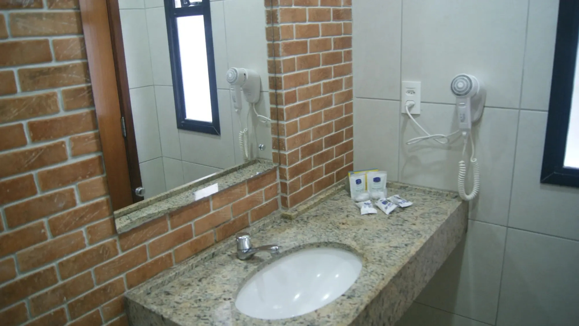 Littoral Express Hotel