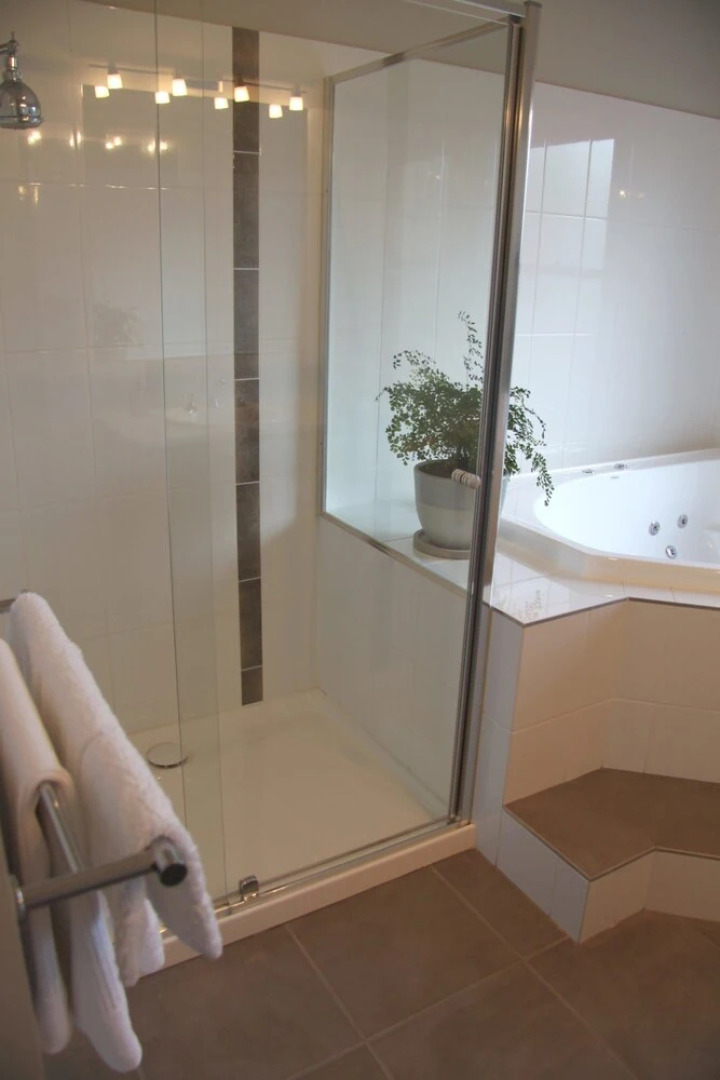 Bel Miren - Essington