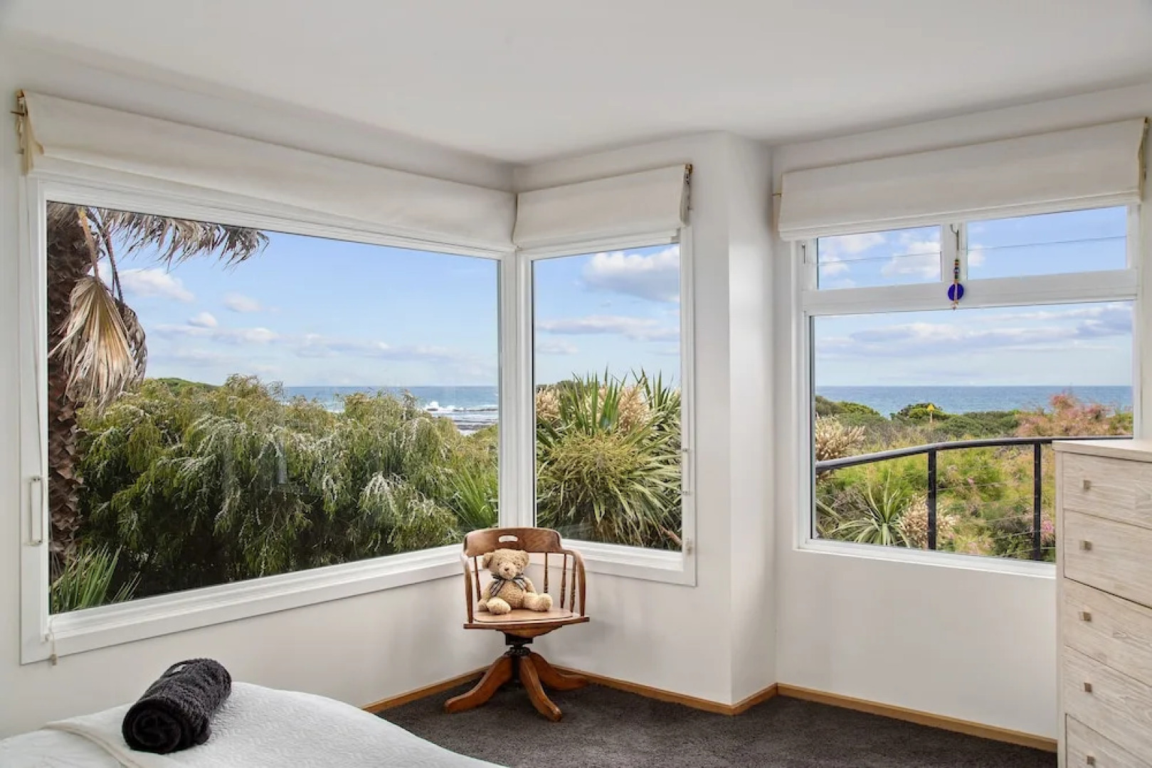 Smith Beach Getaways Beachwood Luxury Villa