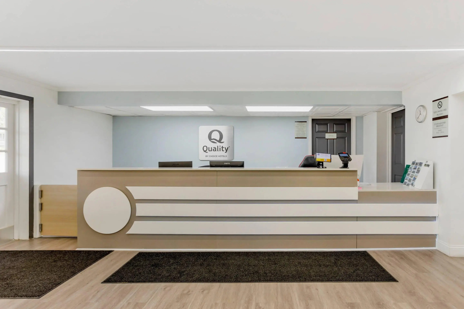 Quality Inn Smoketown - Lancaster Area