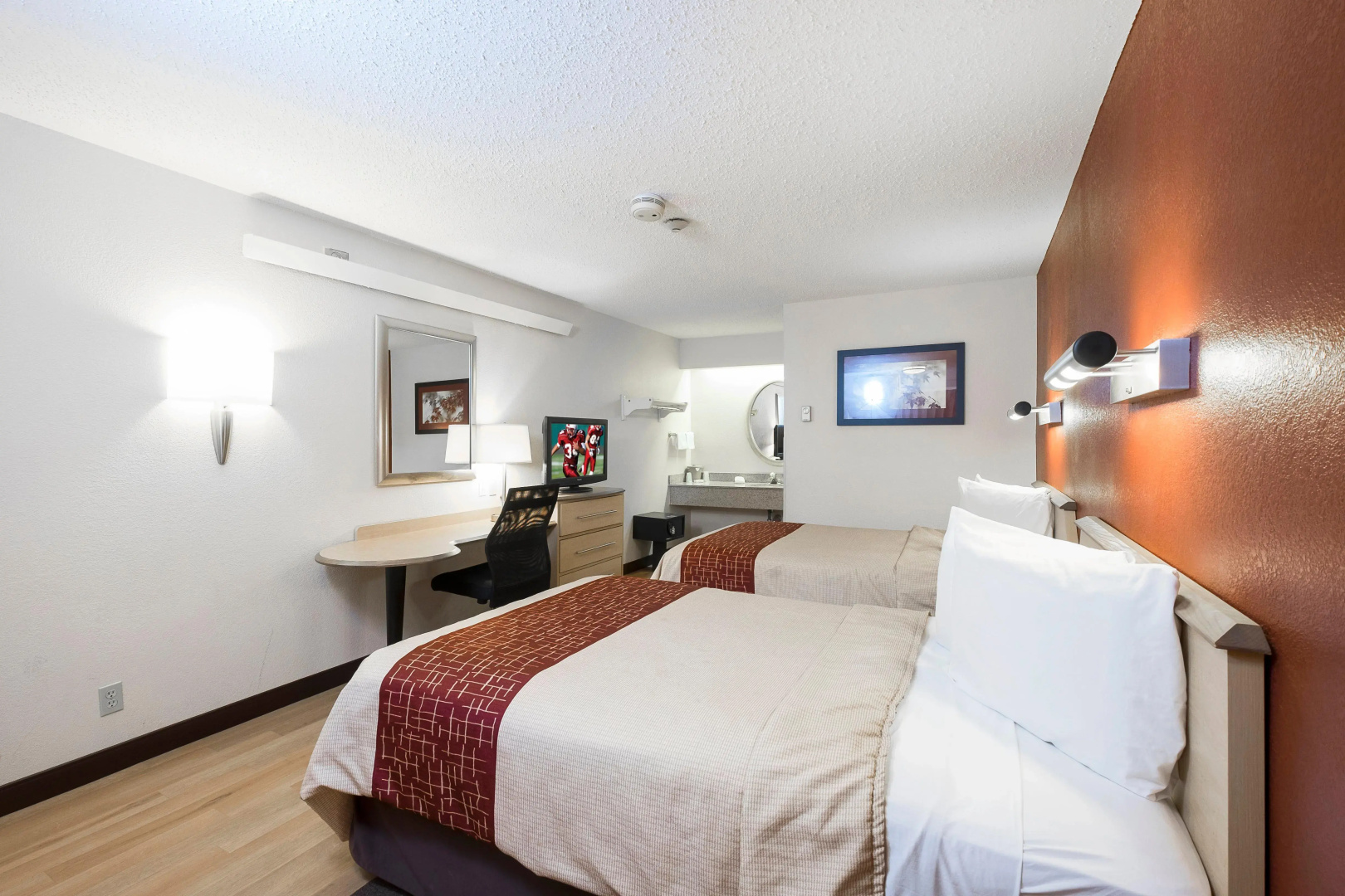 Red Roof Inn Boston - Southborough/ Worcester