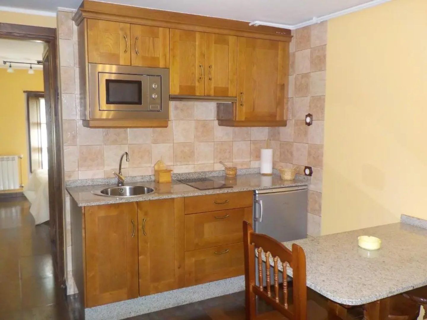 Apartamentos Rurales La Husteriza