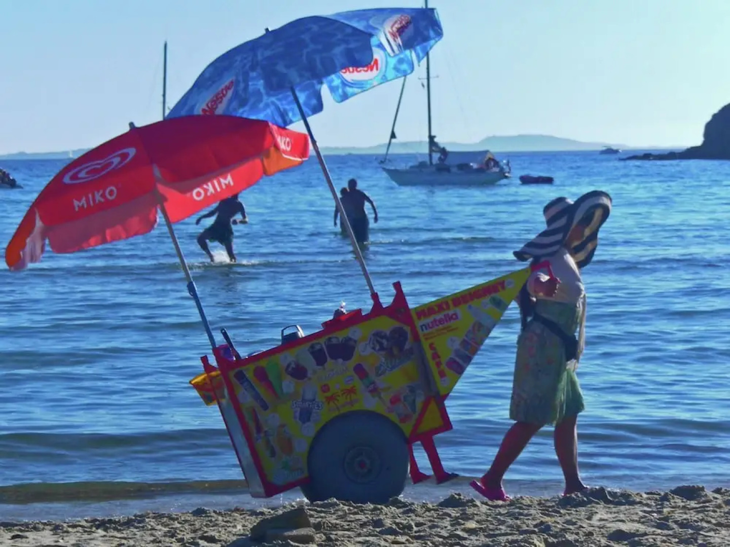 A Tastefully Furnished Villa With Private Pool, 8 km From the Mediterranean Sea