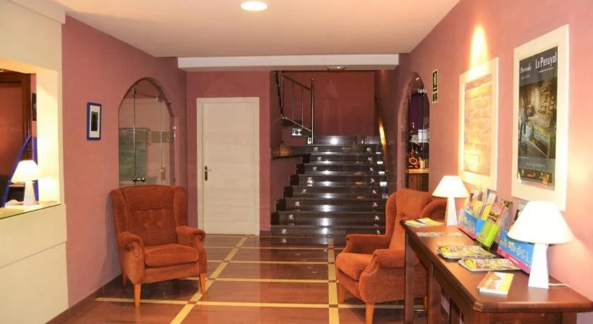 Hotel Restaurante Ribera del Chicu