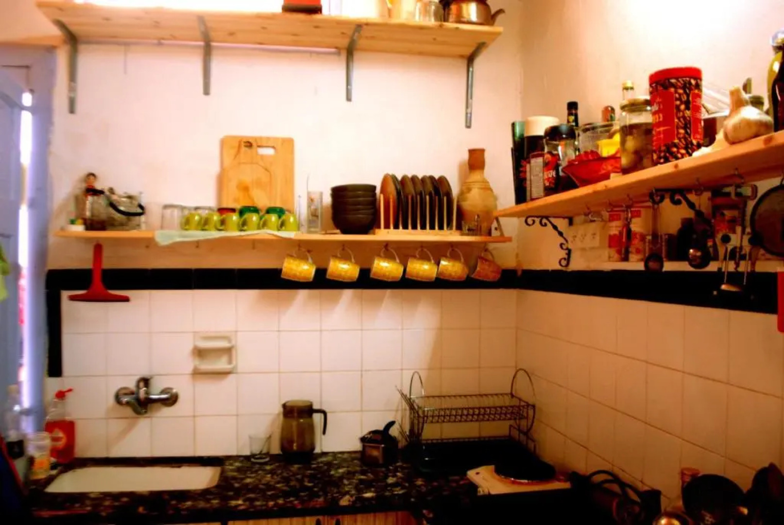 Nzar Khoury For Hosting