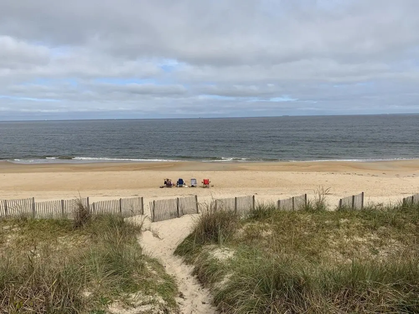 Sandy Dunes At The Beach - Beachfront, Wi-fi, Pets 3 Bedroom Home by RedAwning