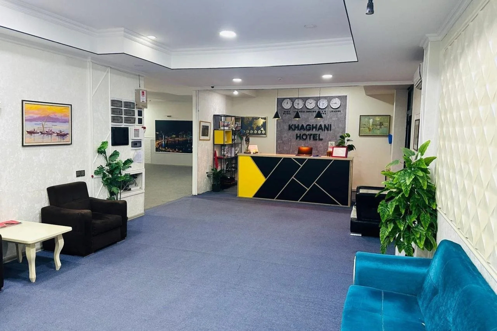 Отель A&H Baku Center Inn