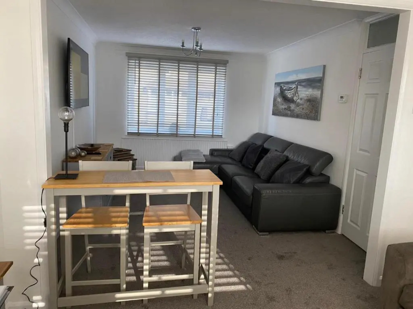 Riverside Park Ground Floor Apartment - St Neots