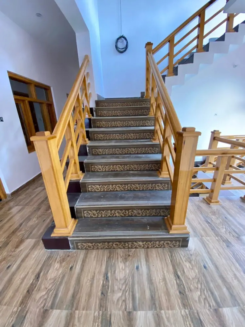 Goroomgo Mansarovar Inn Munsyari