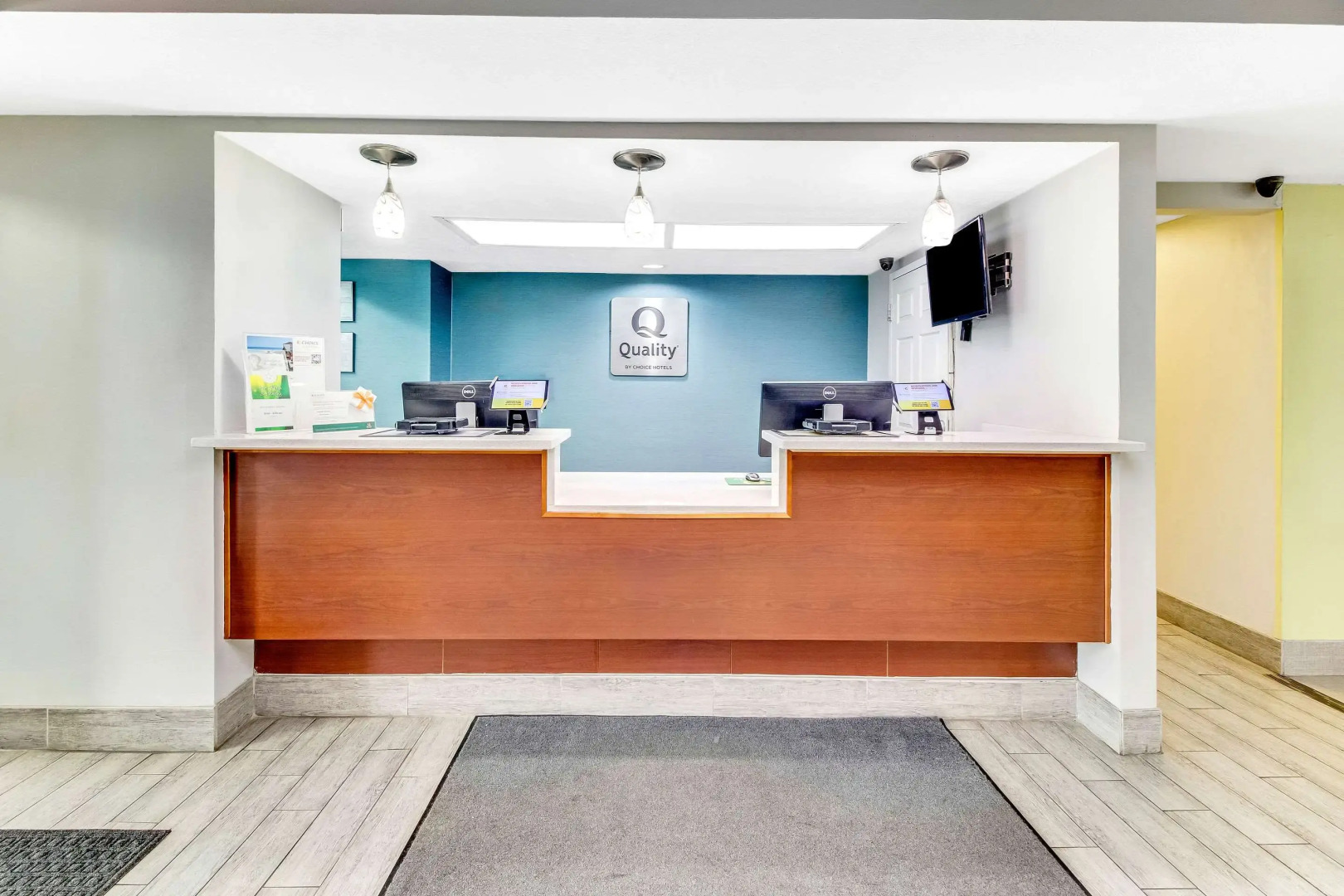 Quality Inn White House