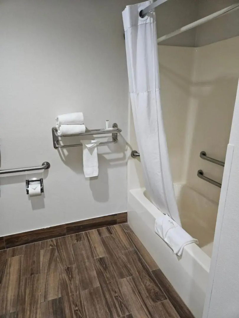 Super 8 Motel - Beaver