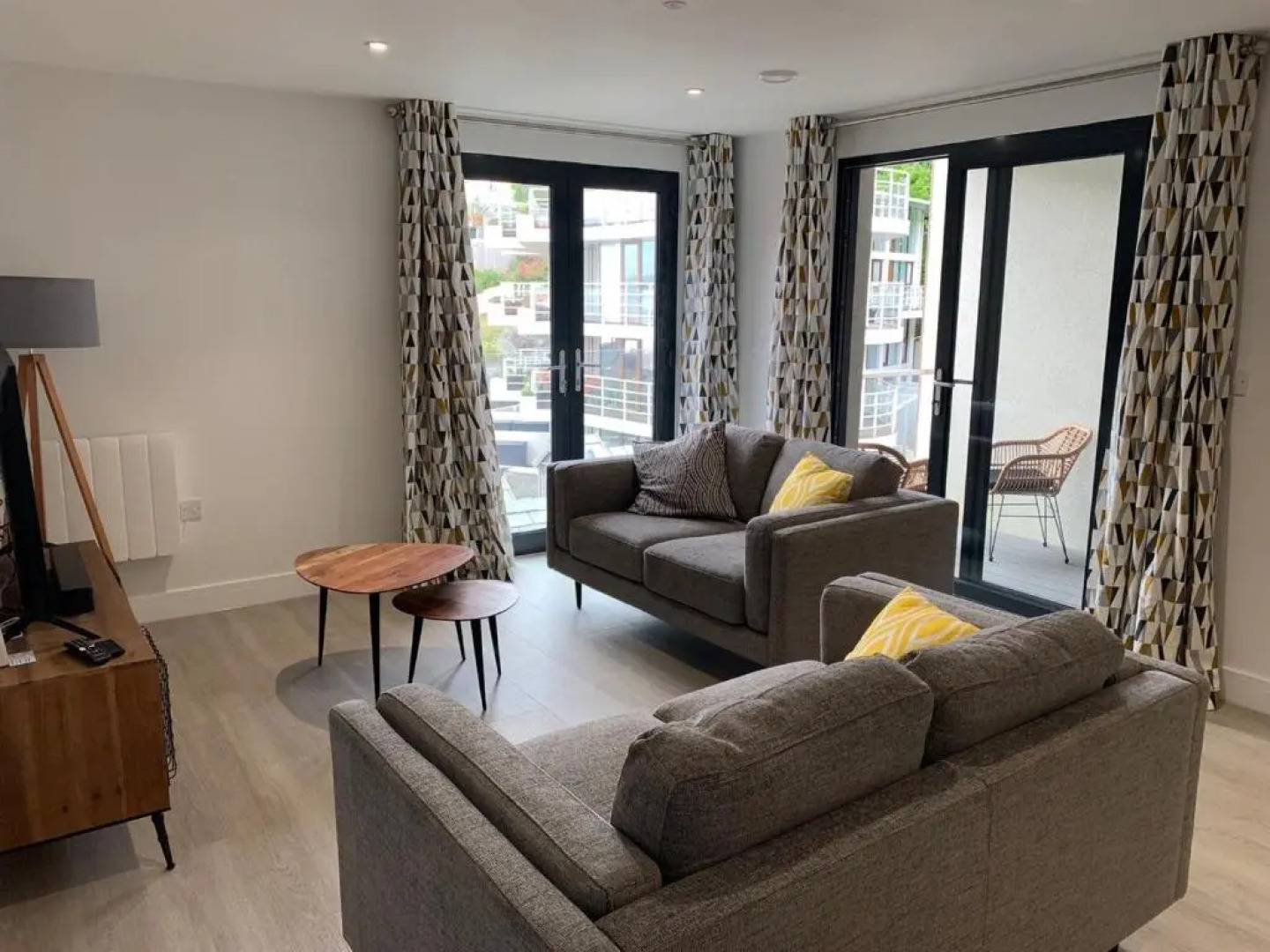 8 Middlecombe - Luxury Apartment at Byron Woolacombe, only 4 minute walk to Woolacombe Beach!