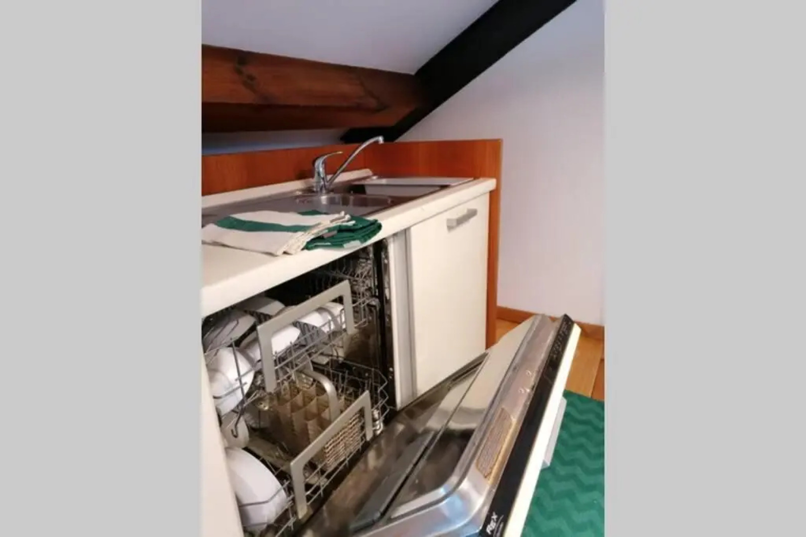 Arona 01 Attic Mansarda Secondo Piano No Ascensore No Hotel