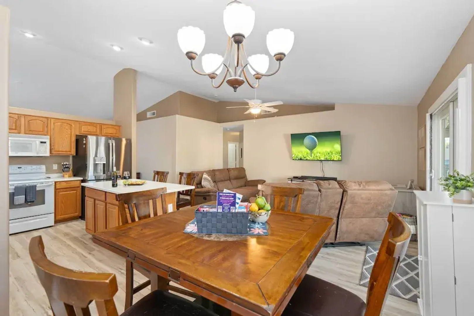 Sunny San Tan Valley Home w/ Backyard Oasis!