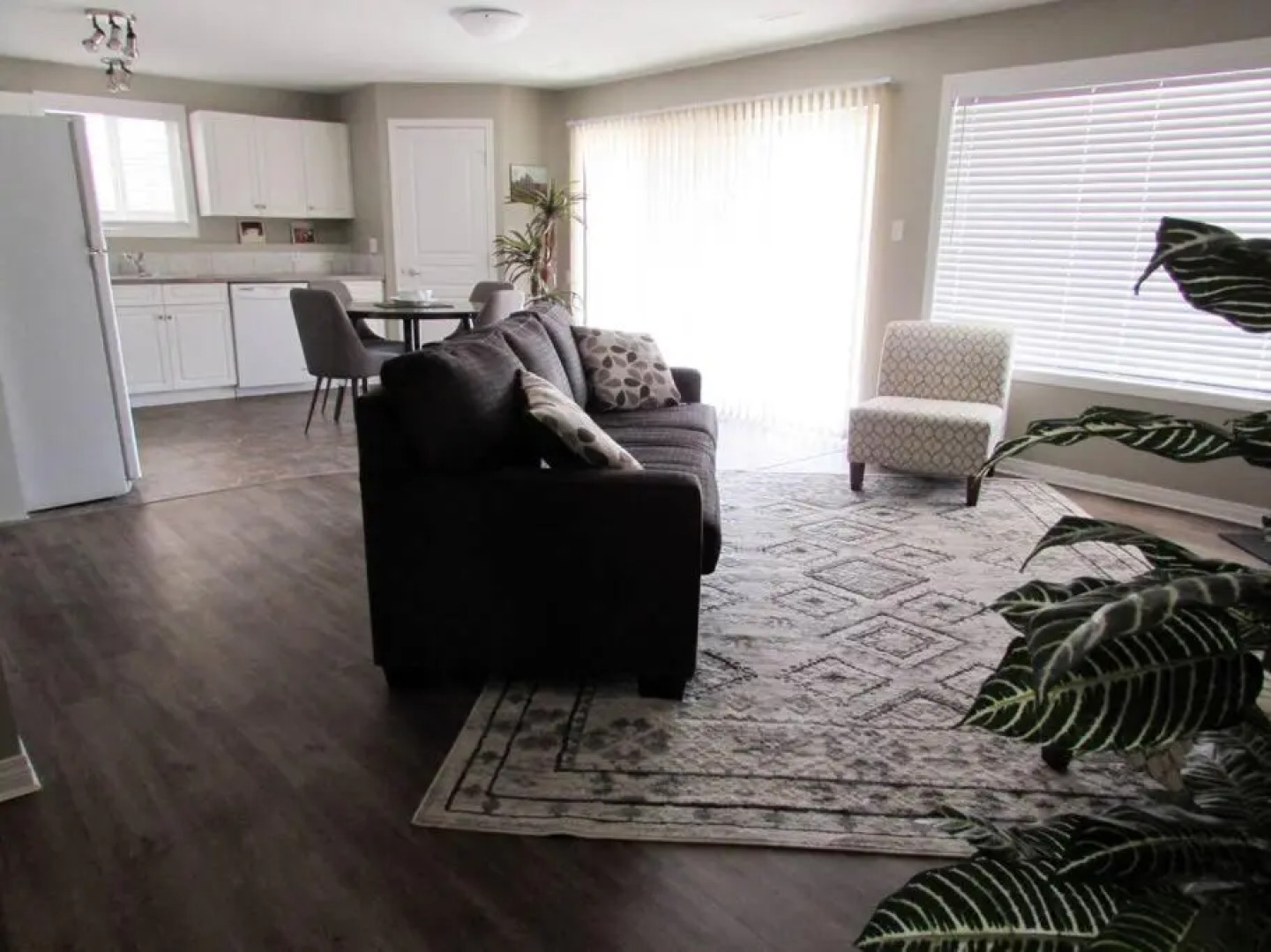 Paradise Canyon Golf Resort, Signature Walkout Condo 382