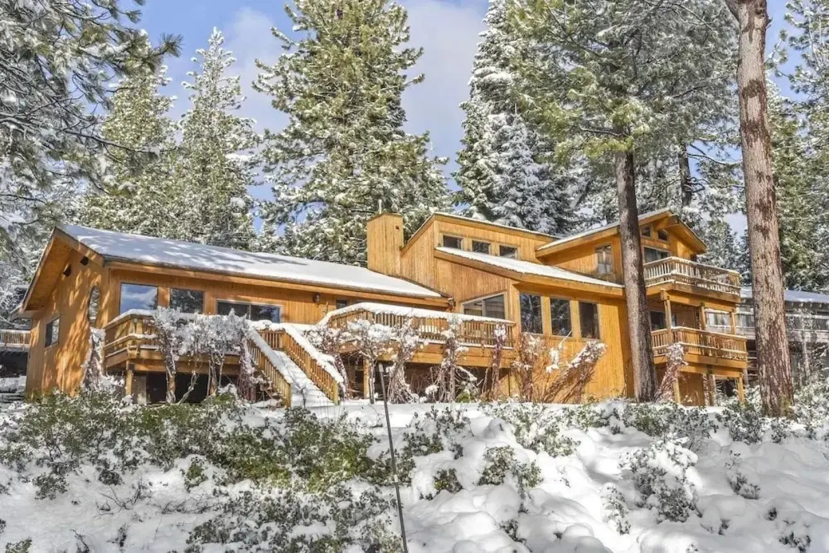 Dollar Point Getaway