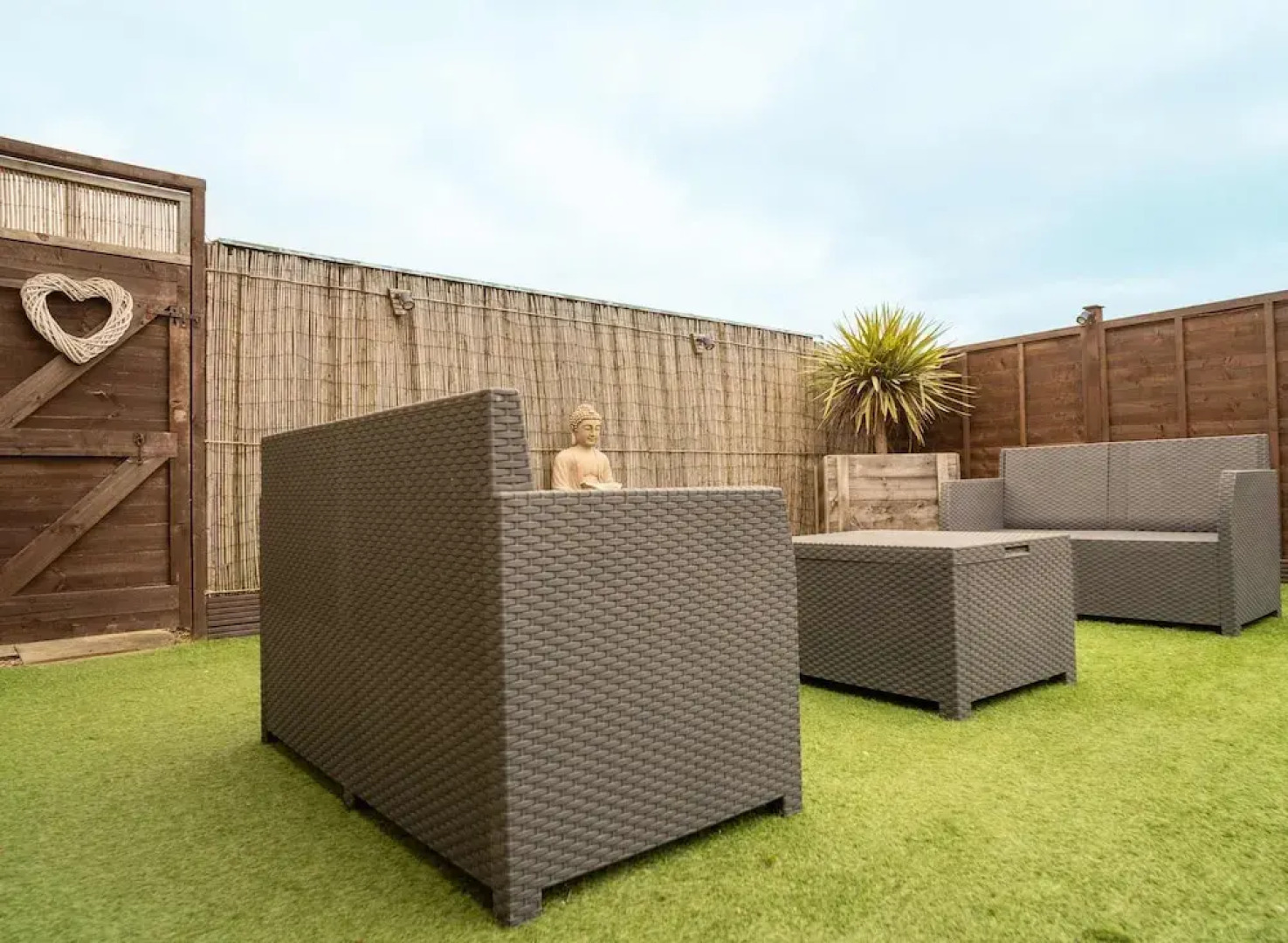 Nualas Lodge Private Hot Tub Escape