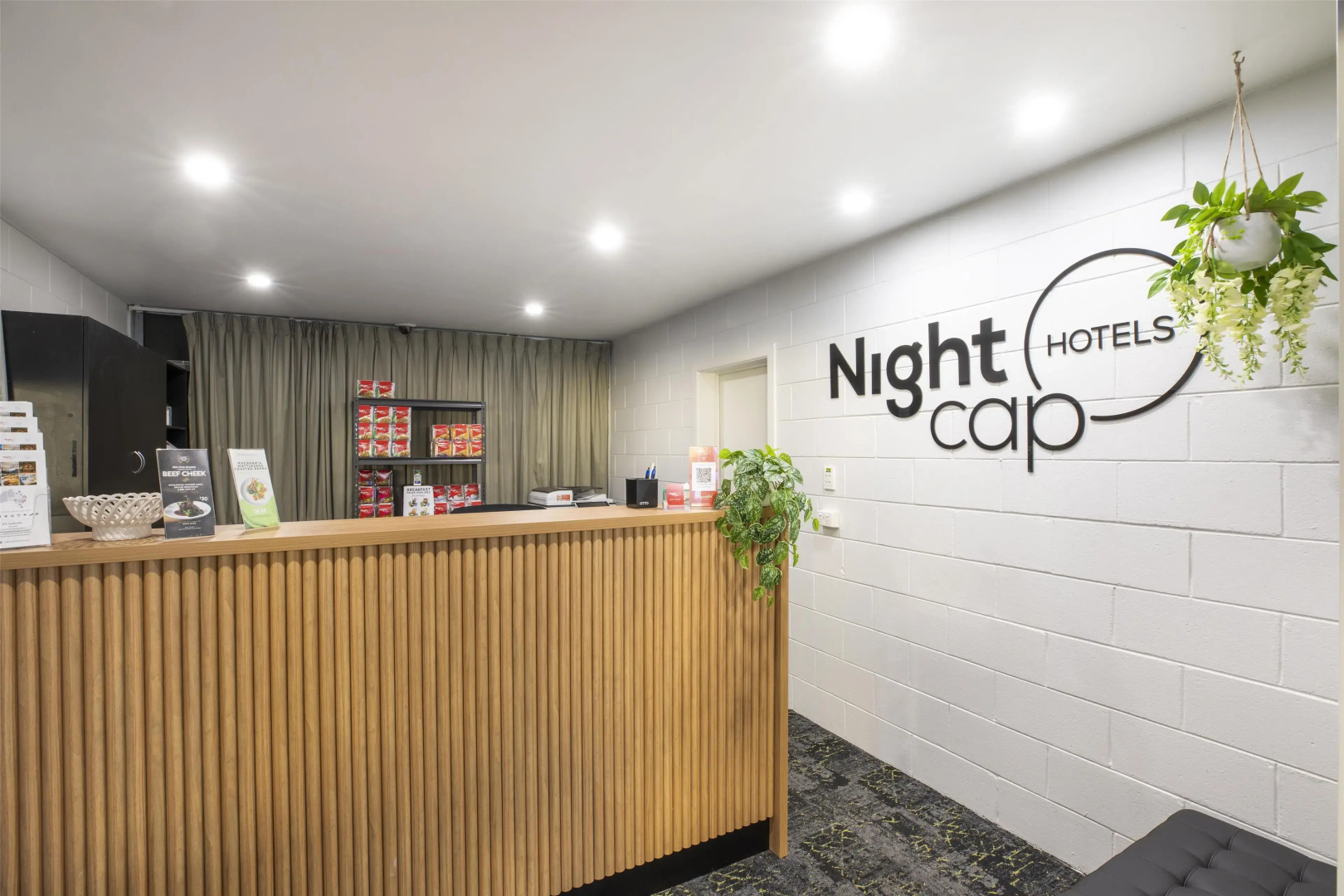 Nightcap at Dalrymple Hotel