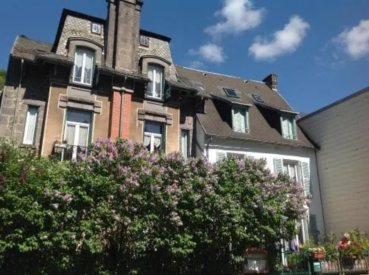 Chambres DHôtes Les Garçonnières Du Sancy