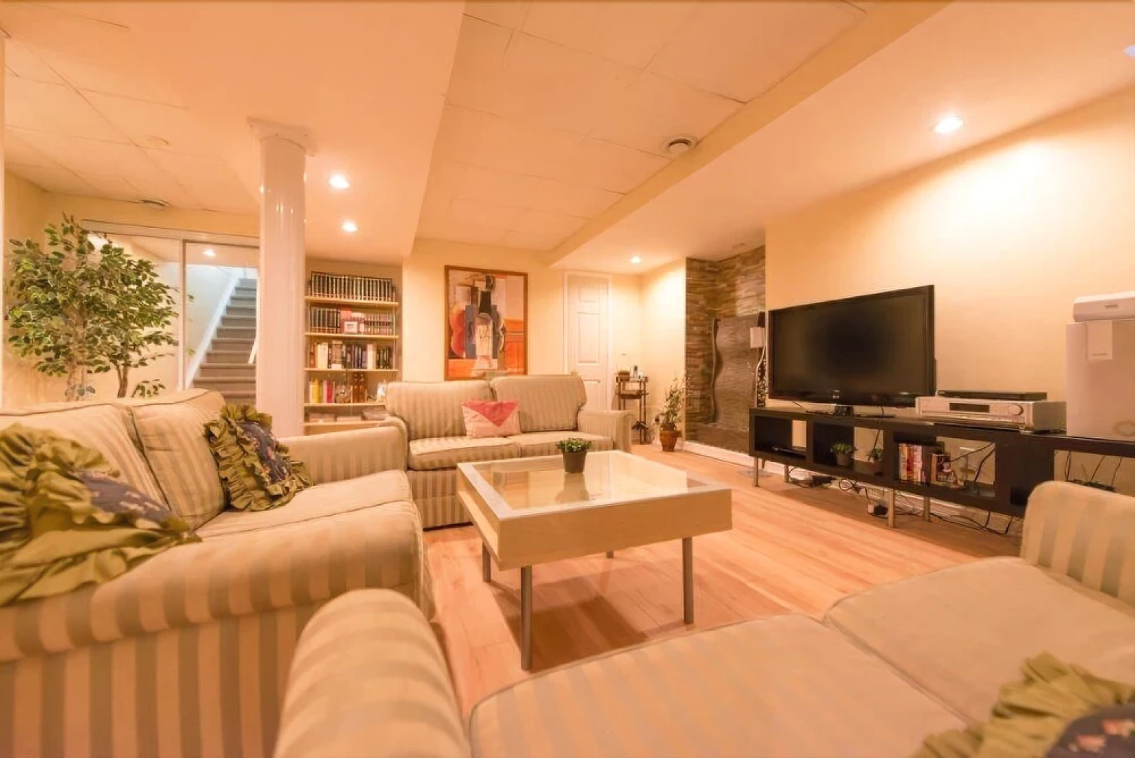 Niagara on the Green 5