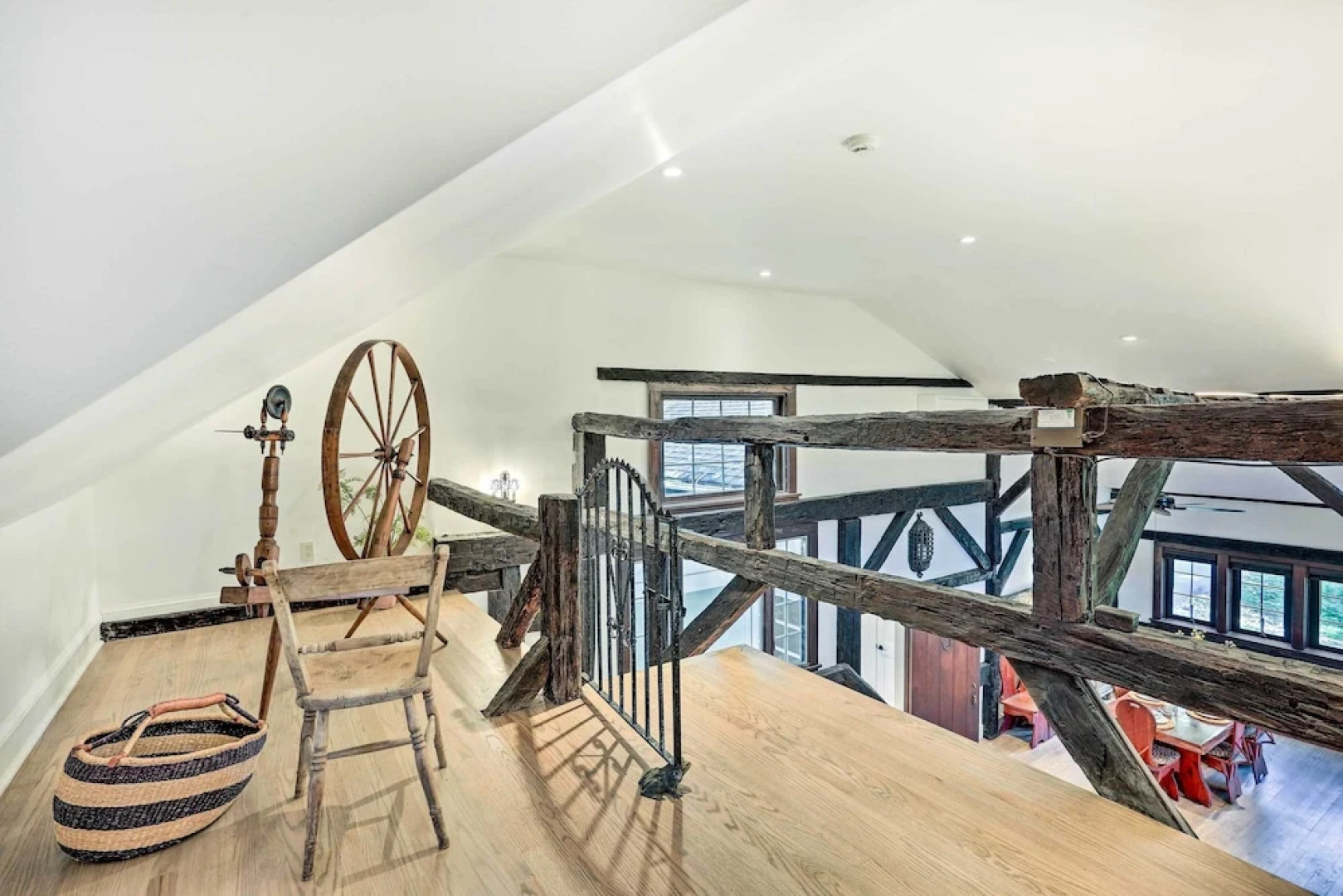 Historic 1800s Cornwall-on-hudson Cottage!