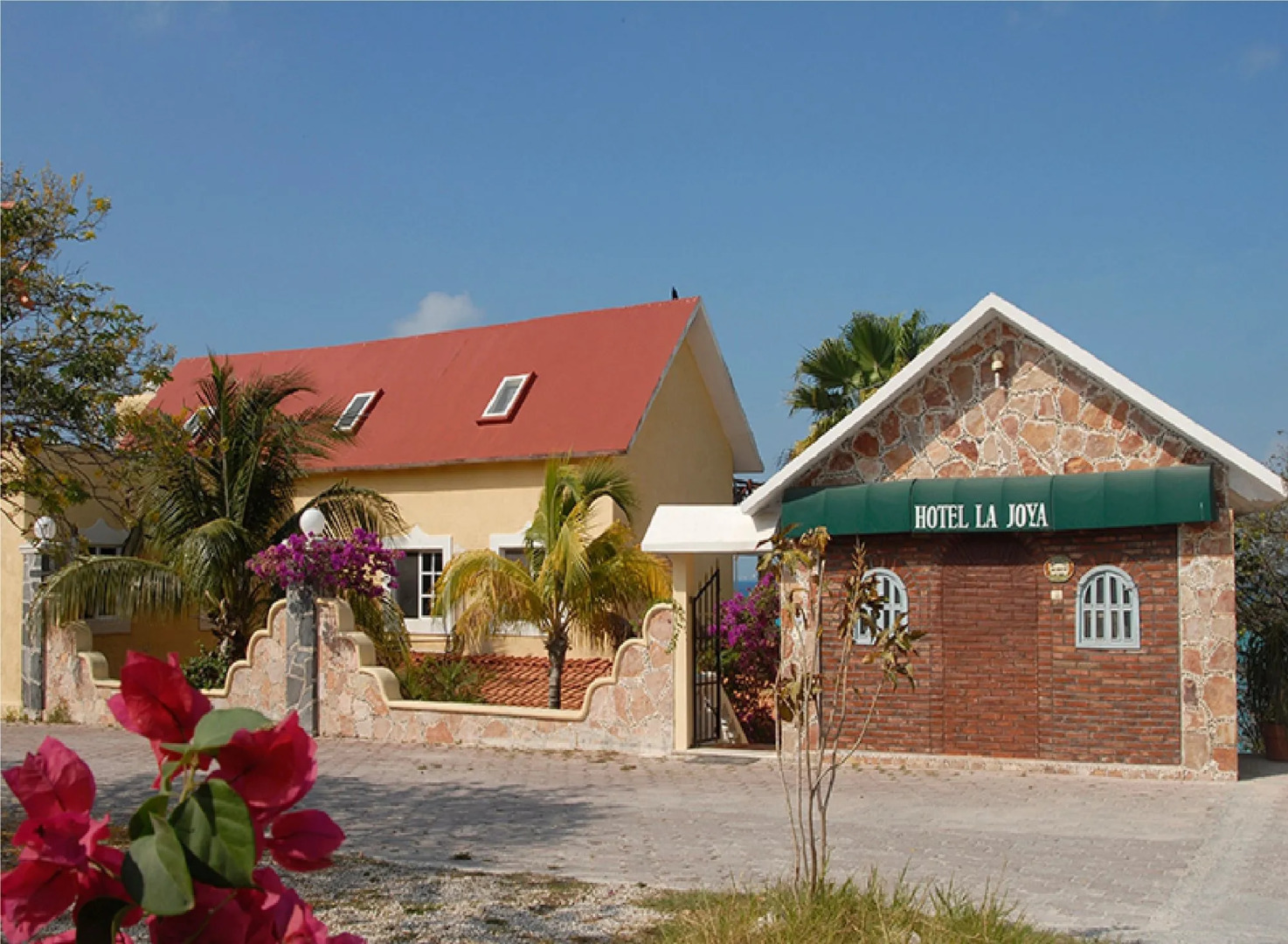 Hotel La Joya