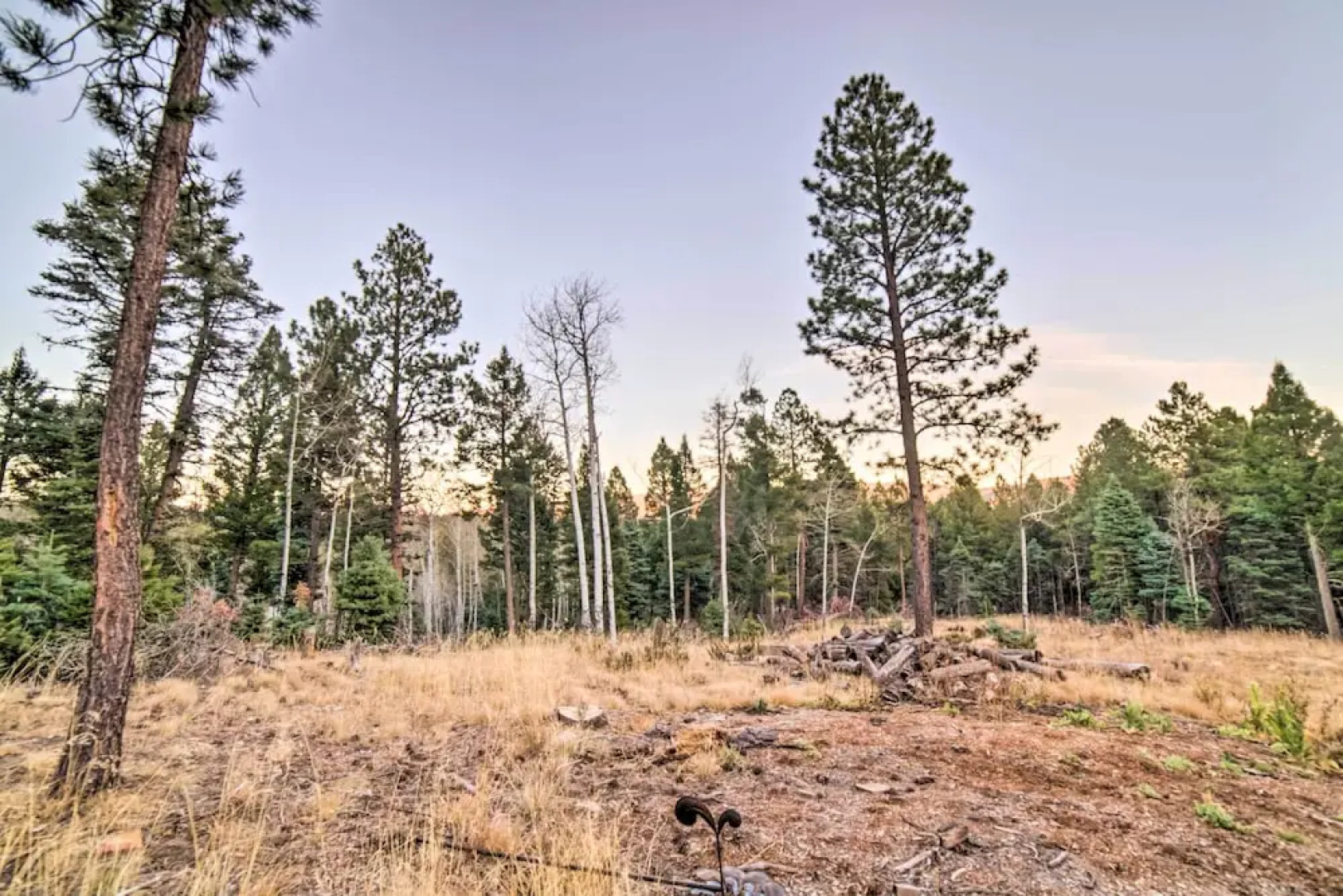 Southwestern Angel Fire Abode w/ Game Room