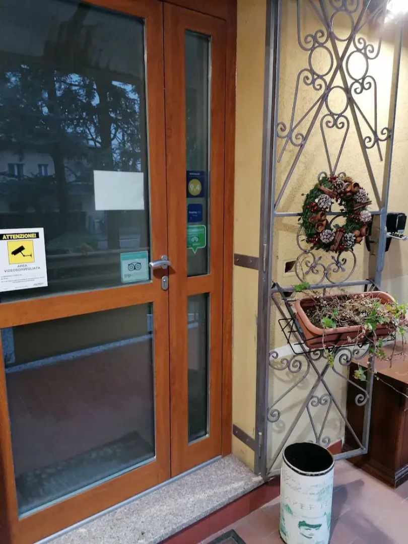 Guesthouse AirportStop