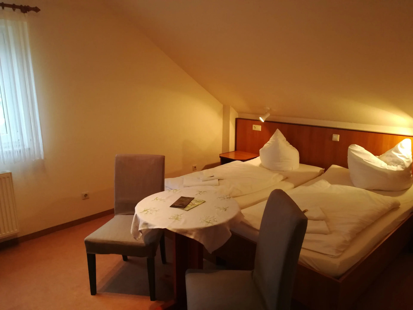 Weinbau & Pension "8Zeilen"