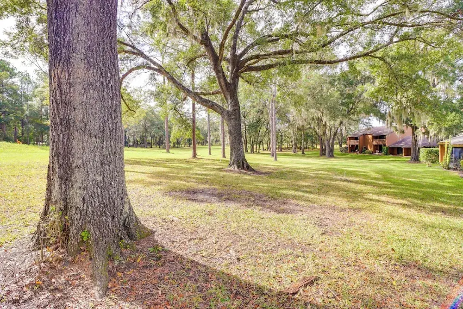 2 Mi to Rainbow Springs: Dunnellon Townhome
