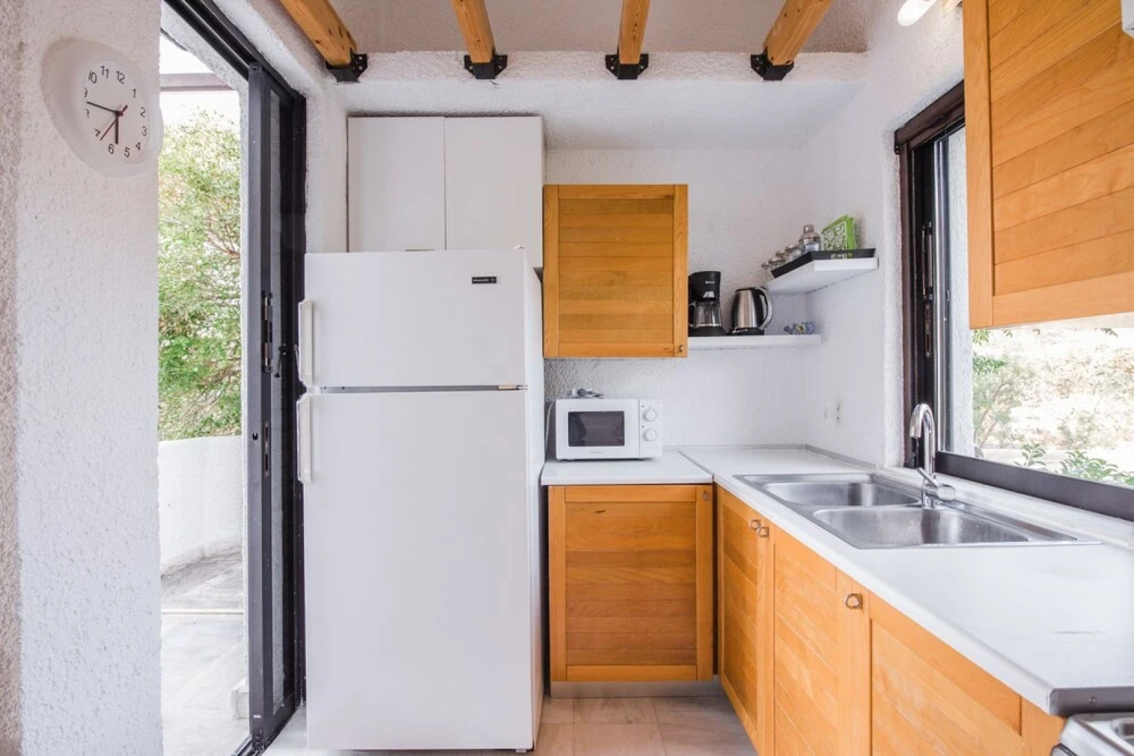 Poseidon's White Villa I