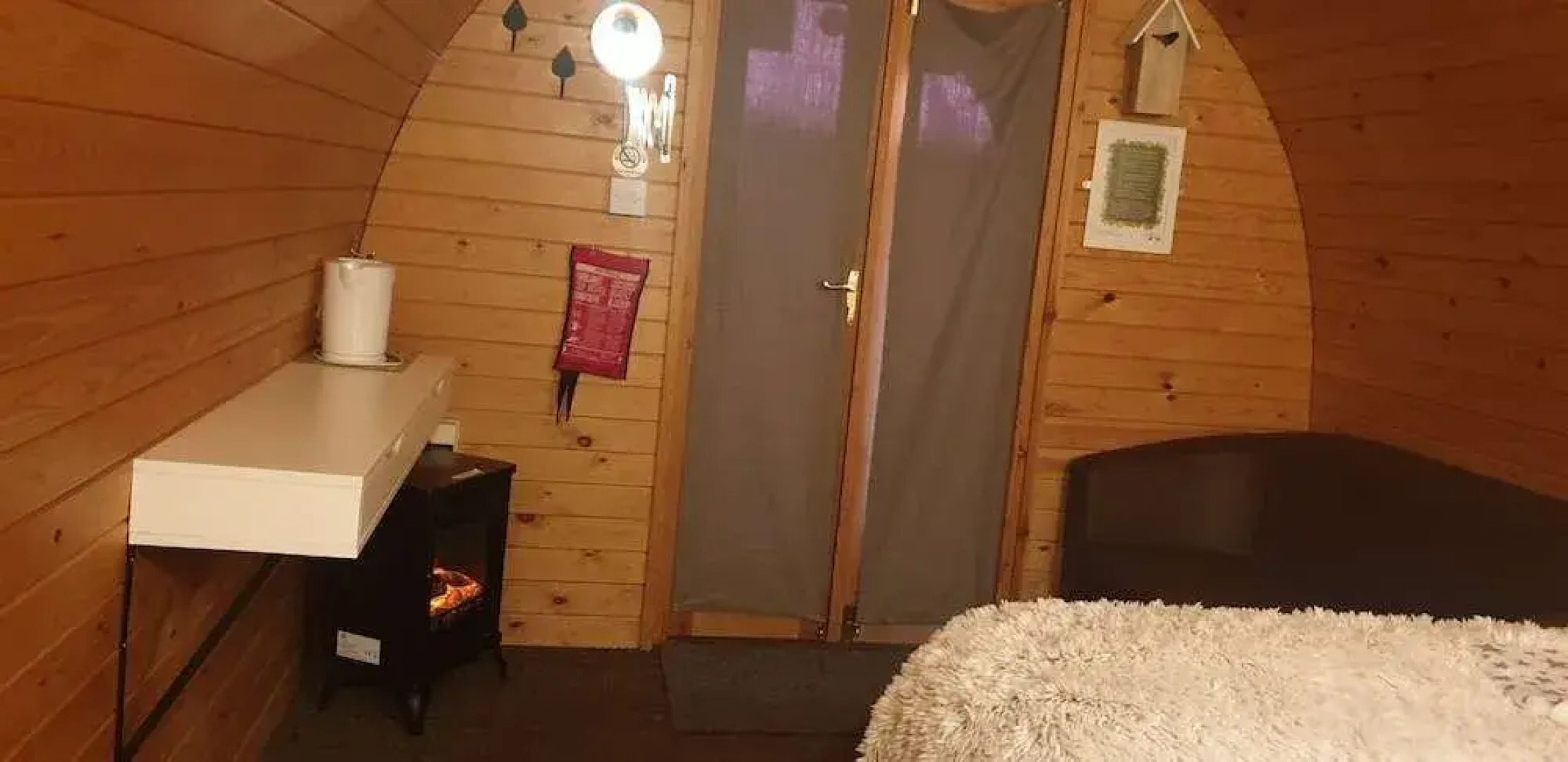 The Little Hide - Adult Only Camping Pods