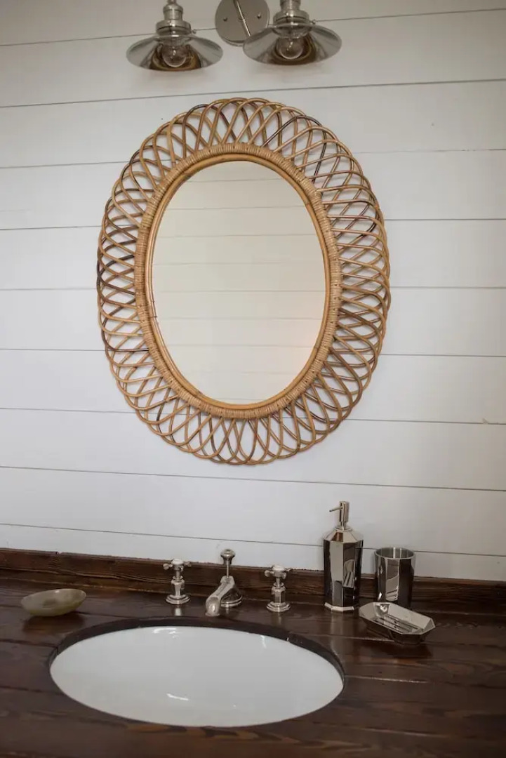 Conch Shell Harbour Island 5 Bedroom Home