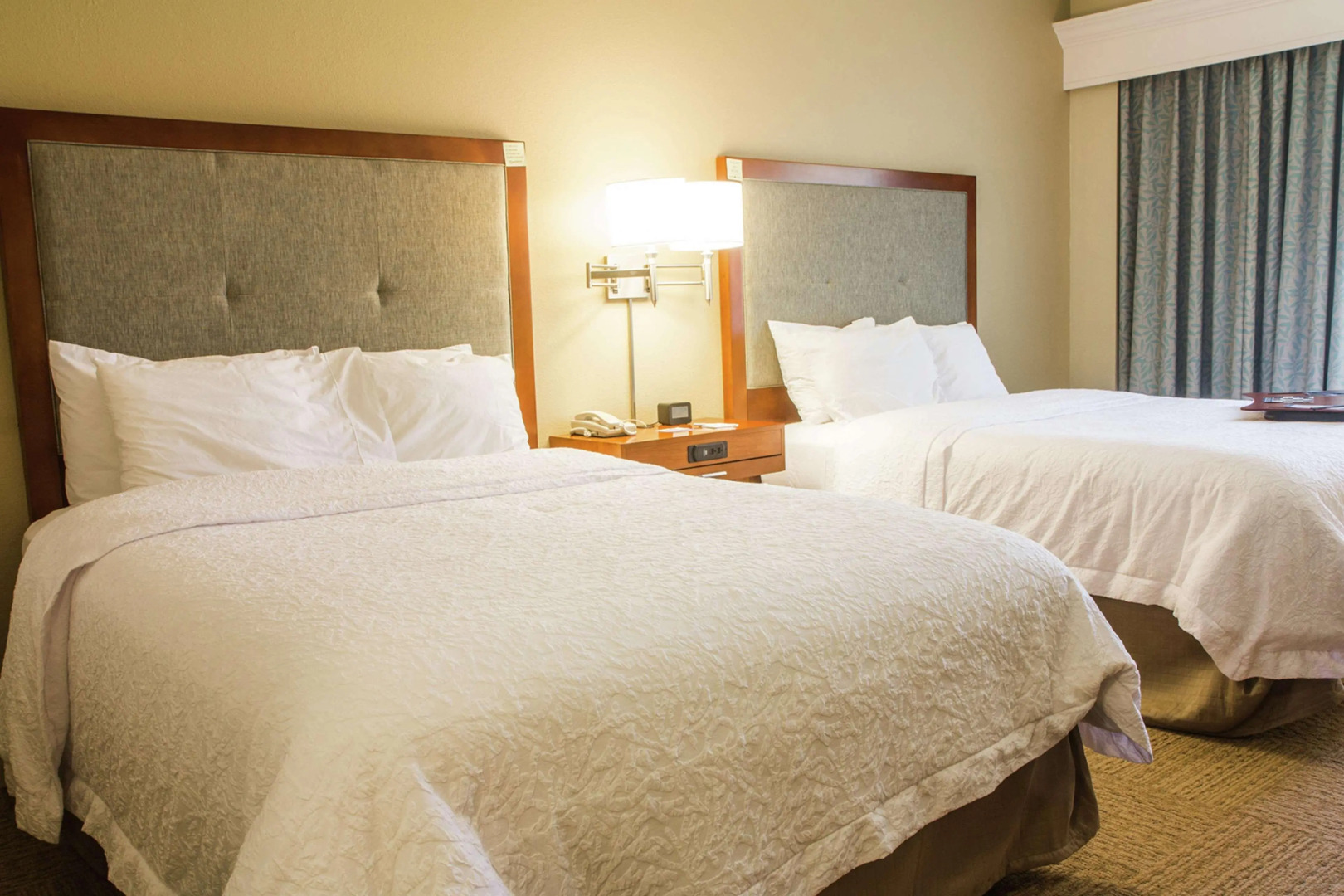 Hampton Inn Charleston - Daniel Island