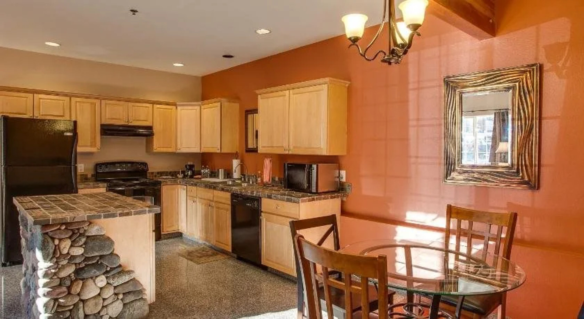 Leavenworth Village Inn