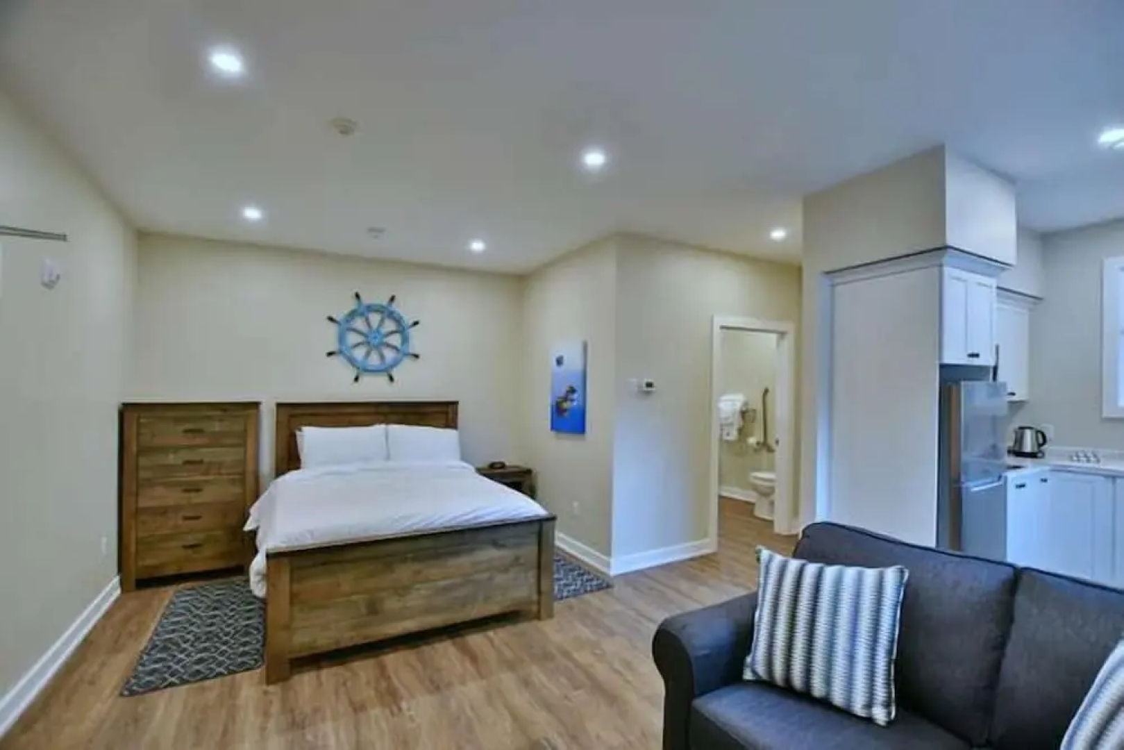 The Landing - Extended Stay Quarters
