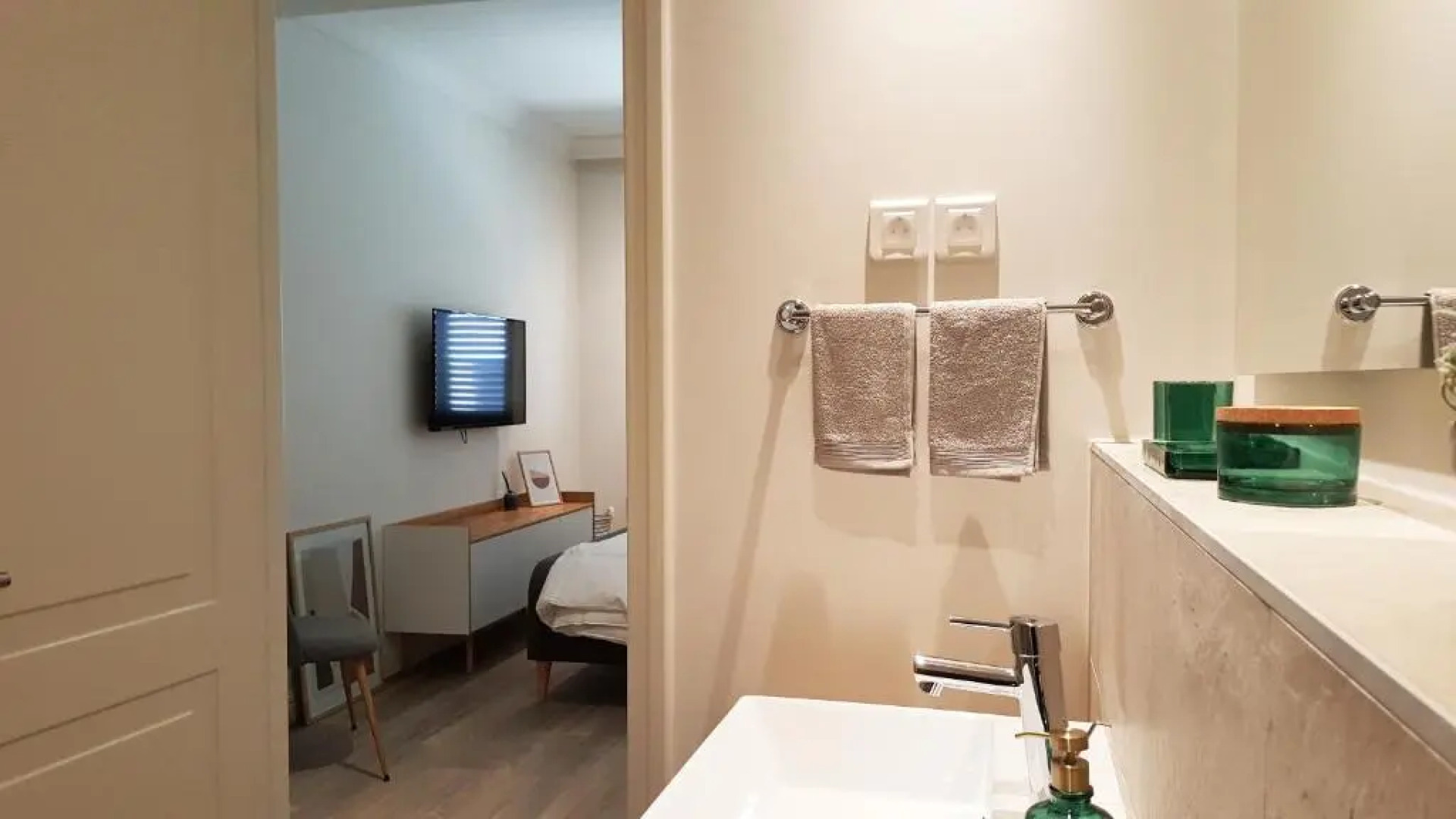 Lustica Bay Centrale lovely 2 bedroom apartment